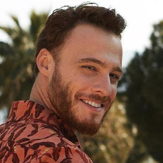 Kerem Bursin